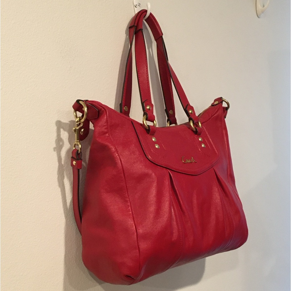 Coach | Red Leather Crossbody / Shoulder Bag - Picture 5 of 14